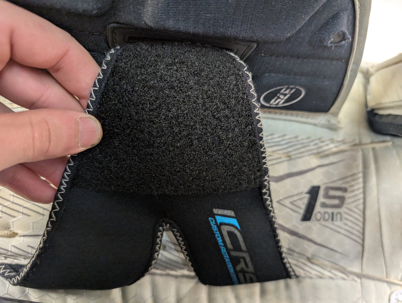 Load image into Gallery viewer, Used Bauer Supreme 1S ODIN XL Goalie Leg Pads
