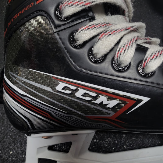 Used Ccm Ft460 Jetspeed Junior Hockey Skate Size 1.5 D