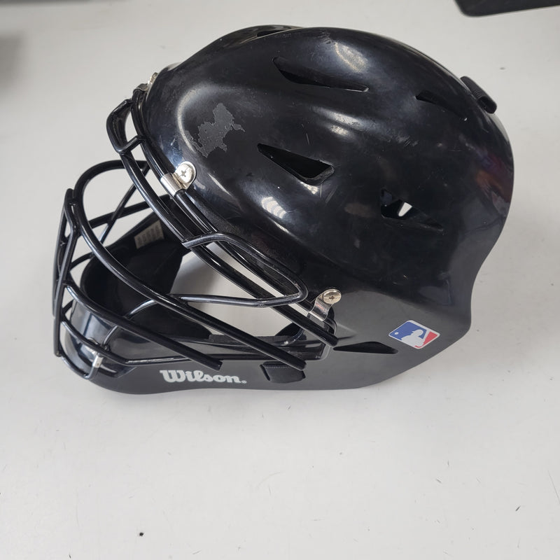 Load image into Gallery viewer, Used Wilson WTA558000 Small Catchers Helmet Black 6"-7"
