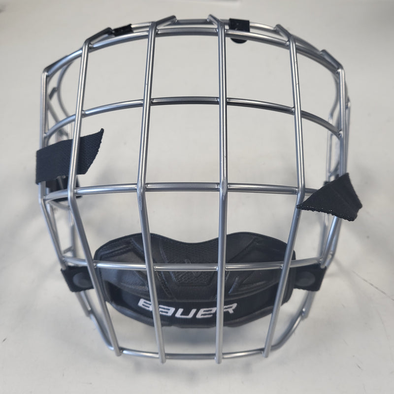 Load image into Gallery viewer, Slightly Used Bauer X Type B1 Hockey Cage
