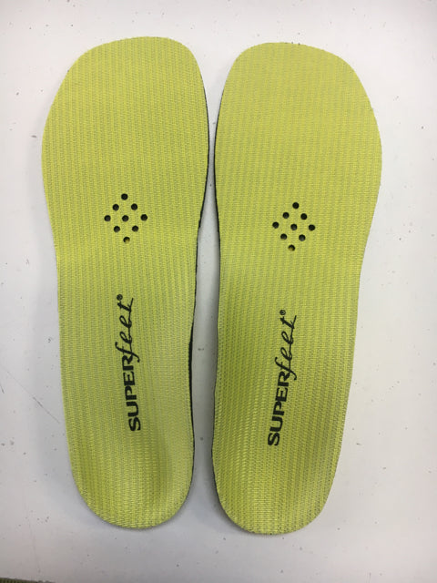 Load image into Gallery viewer, Superfeet Yellow New Size Specific Jr. Small Skate Accessories
