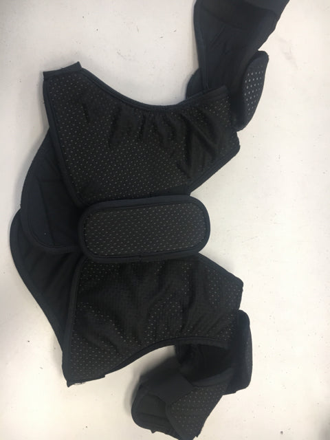 Load image into Gallery viewer, Firstar Youth Size S/M Used Hockey Shoulder Pads
