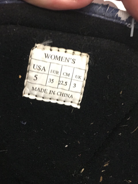 Load image into Gallery viewer, Ride Nova Grey Womens Size 5 Used Snowboard Boots
