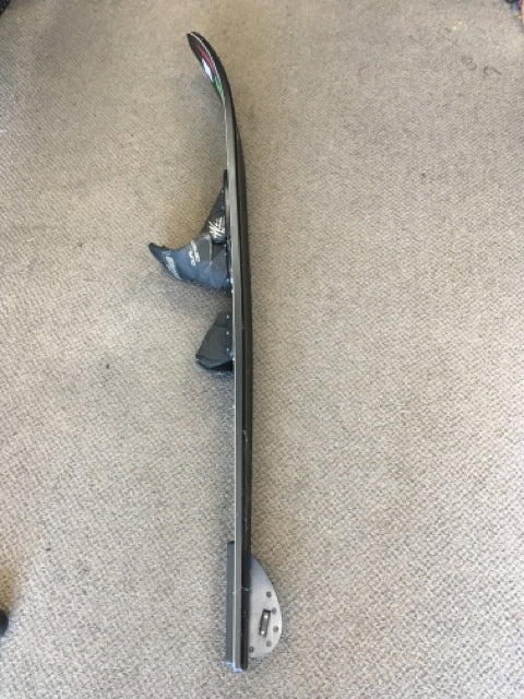 Load image into Gallery viewer, Kidder MX Pro Black Length 66" Wiley Used Water Skis
