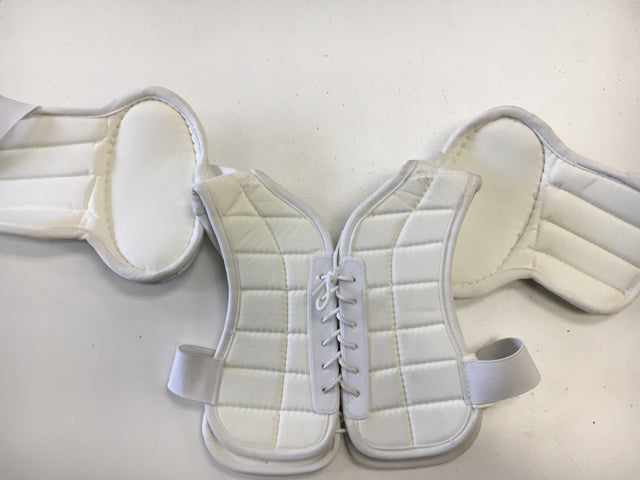 Load image into Gallery viewer, Sherwood 5030 Tradition Youth Size L/XL Used Hockey Shoulder Pads
