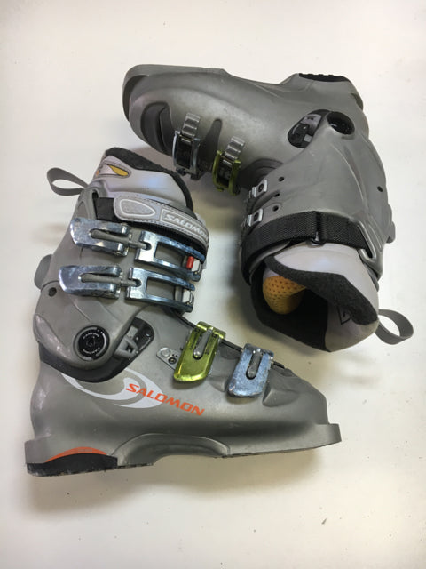 Salomon Evolution2 8.0 Grey Size 23.5 Used Downhill Ski Boots