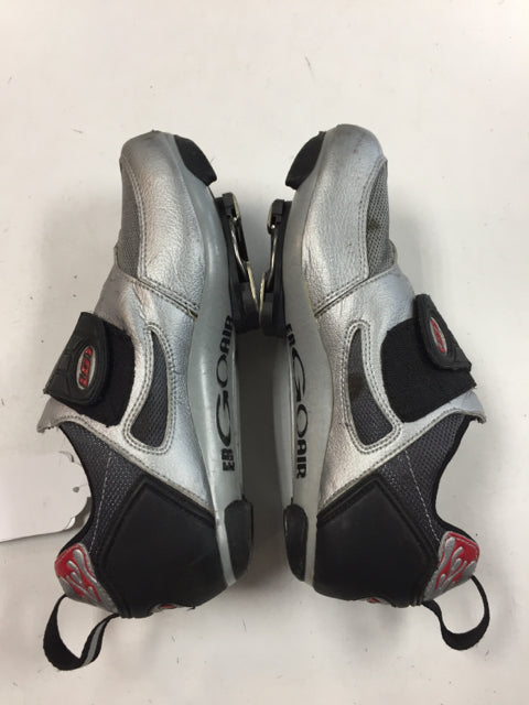 Load image into Gallery viewer, Louis Garneau Ergo Air Grey Mens 7 Used Biking Shoes
