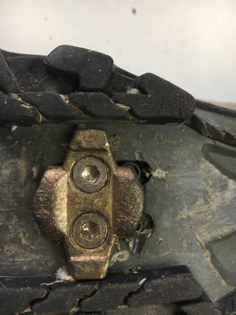 Load image into Gallery viewer, Used Specialized Beige/Black Sr 6 Biking Shoes
