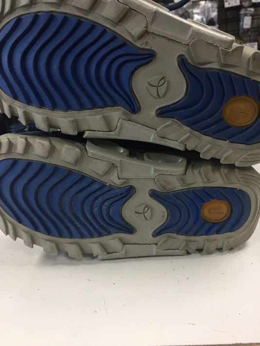 Used Burton MOTO White/Yellow/Blue Womens Size 6 .5Snowboard Boots