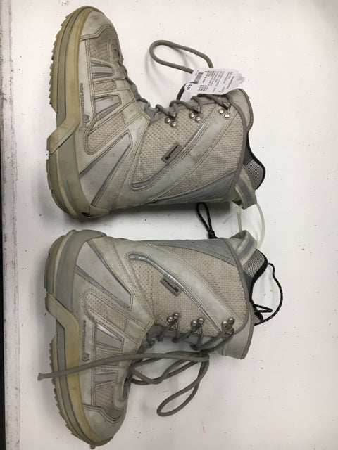 Load image into Gallery viewer, Northwave Freedom Womens Size 6 Used Snowboard Boots
