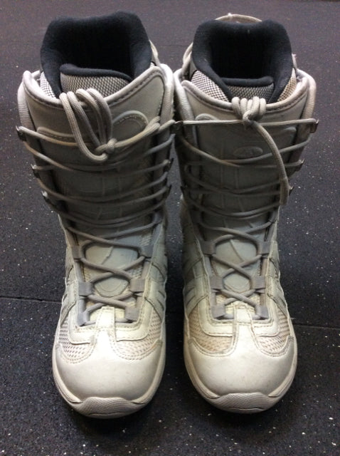 Load image into Gallery viewer, Northwave Freedom Grey Mens Size Specific 6 Used Snowboard Boots
