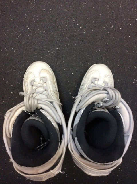 Load image into Gallery viewer, Northwave Freedom Grey Mens Size Specific 6 Used Snowboard Boots
