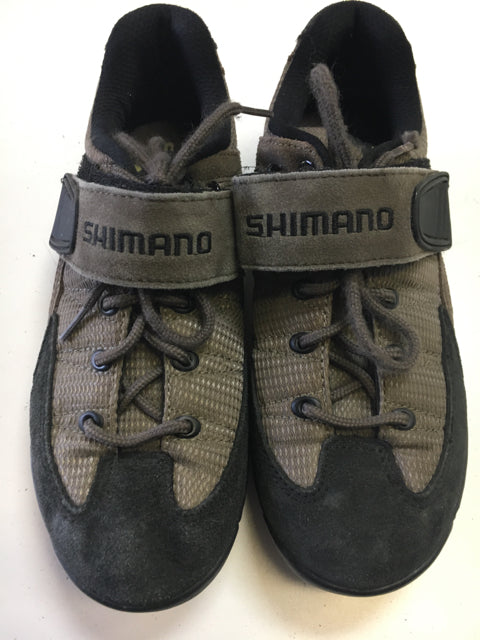 Load image into Gallery viewer, Used Shimano Beige/Black Sr 4 /37 MTB  Biking Shoes w/ SPD Cleats
