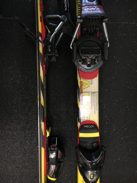 Load image into Gallery viewer, Used Rossignol Dualtec Generation Racing Yellow 160cm Downhill Skis w/Bindings
