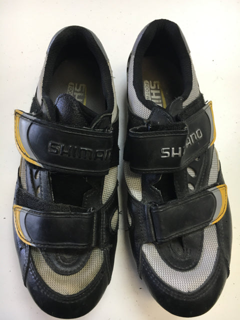 Load image into Gallery viewer, Used Shimano SPD Sr 7 Road Biking Shoes w/ SPD cleats
