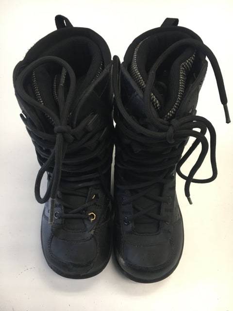 Load image into Gallery viewer, Used LTD Black Mens Size 4 Snowboard Boots
