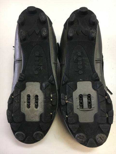 Load image into Gallery viewer, Used Diadora Black/Silver/Green Sr 7 MTB Biking Shoes
