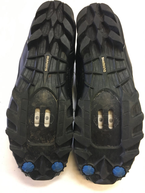 Load image into Gallery viewer, Used Shimano SPD Black/Blue/Silver Sr 8.5 Biking Shoes
