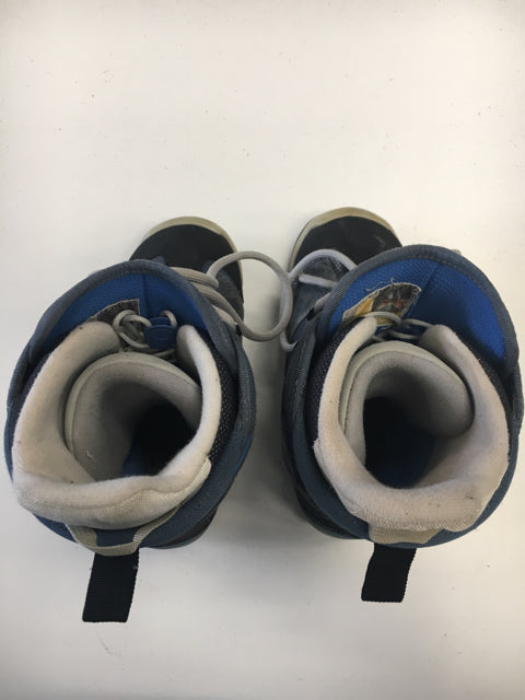 Load image into Gallery viewer, Used Burton Ruler Blue/Grey Womens Size 6.5 Snowboard Boots
