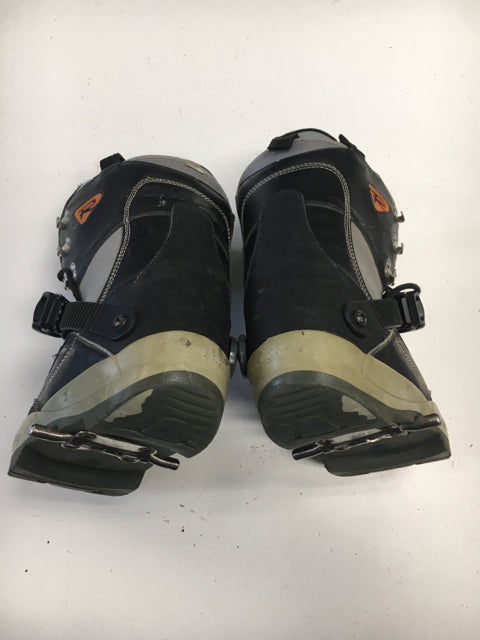 Load image into Gallery viewer, Used Rossignol Emery Hawk Black/Grey Mens Size 8 Step-in Snowboard Boots
