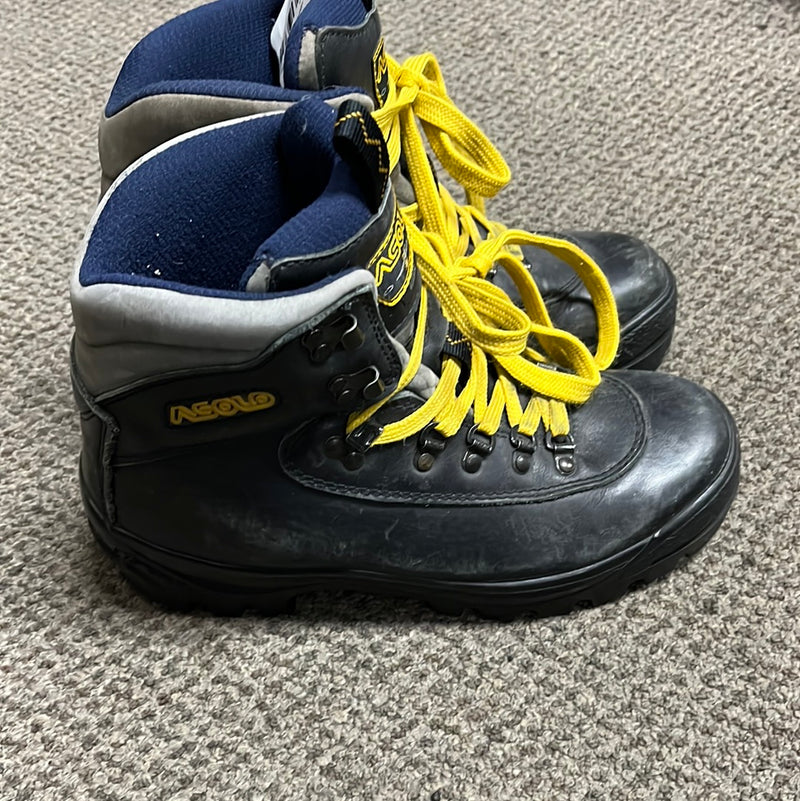 Load image into Gallery viewer, Used Asolo Ridge Leather Hiking Boots men's size 8
